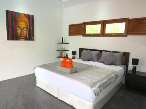 ISSAN VILLA2