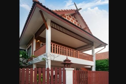 Naiyang Beach Private Pool Villa0