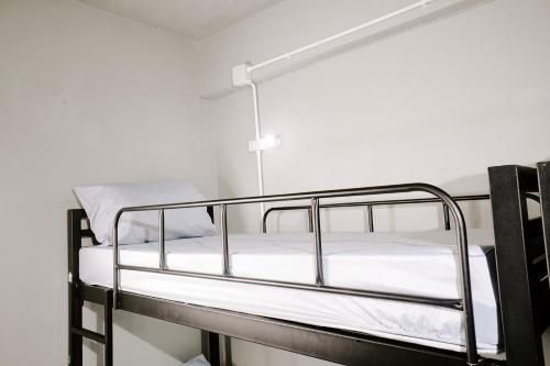 The Cage Hostel3
