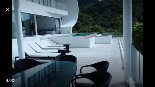 Villa Zen Sushi0