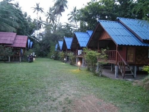 Coconut corner0