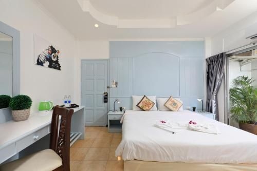 Arya Eightballrecords Hotel0