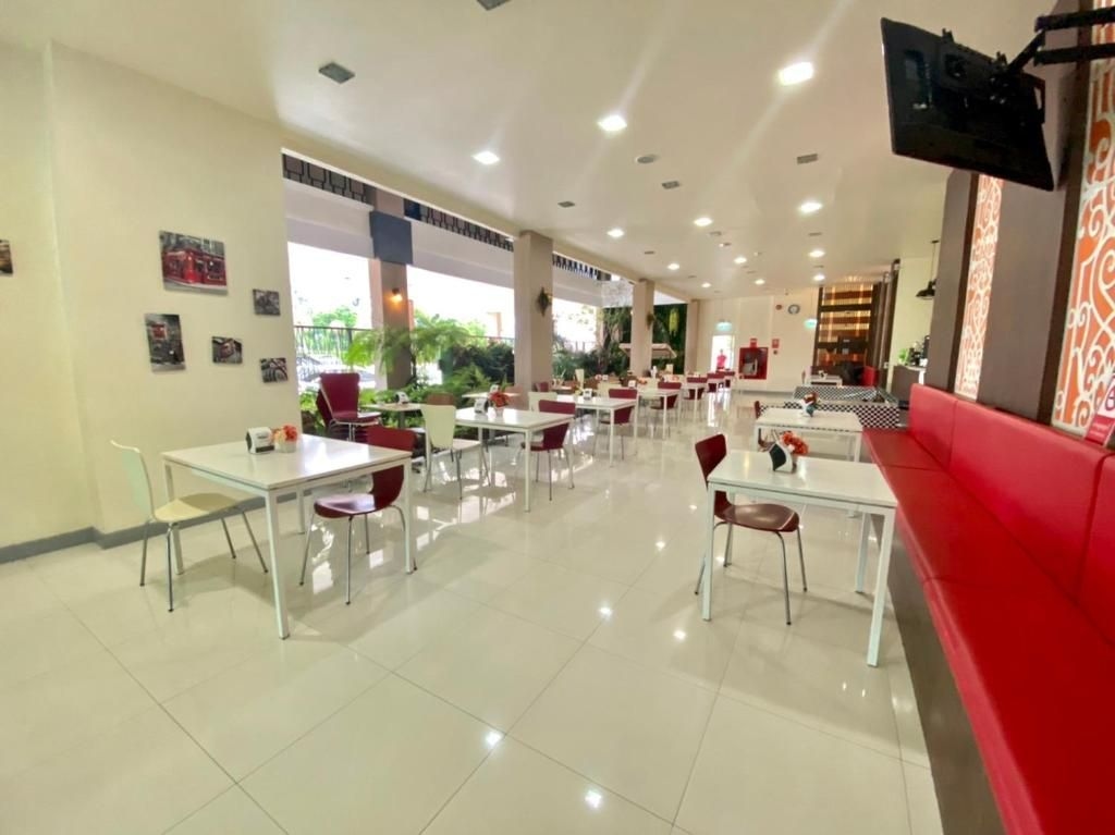 บีทู แม่สอด บูทิก แอนด์ บัดเจ็ต โฮเทล (B2 Mae Sot Boutique & Budget Hotel)4