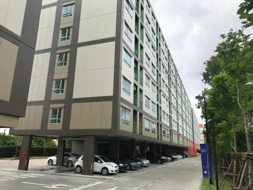 Near BITEC & BTS Bearing1