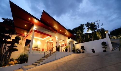 เอรันดา พูล สปา วิลล่า เฉวง (Eranda Pool Spa Villa Chaweng)4