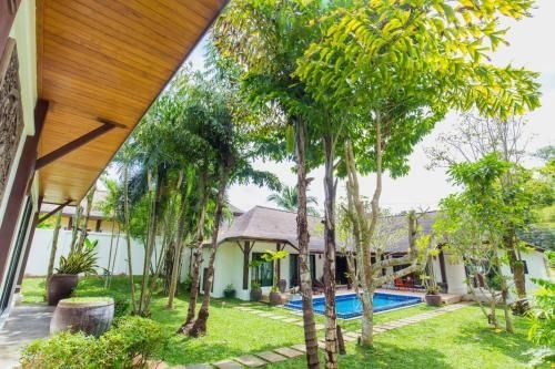 Baan Natfred Villa0