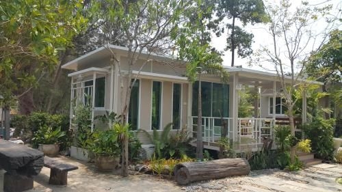 ระยองเฮาส์ รีสอร์ท (Rayonghouse Resort)2