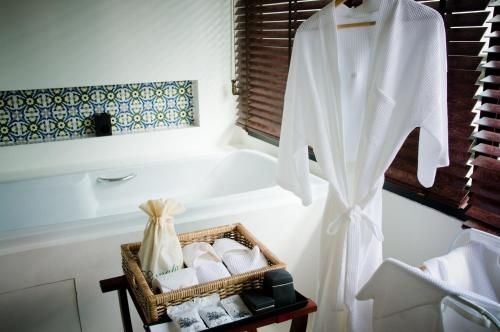 แอคค่า ป่าตอง อพาร์ตเมนต์ (Acca Patong Apartments)4