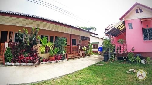 Lamai Pink House0