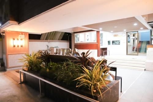 Jitra Apartment0