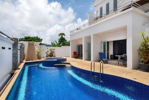 Sky Pool Villa0