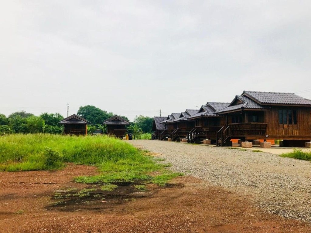 วีแคร์ รีสอร์ท (WeCare - Resort)2