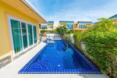 Platinum Pool Villa at Rawai1