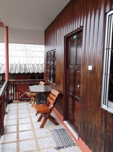 Floral House3