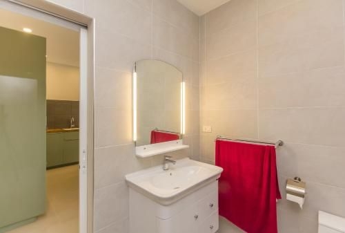 Shushi Apartment4
