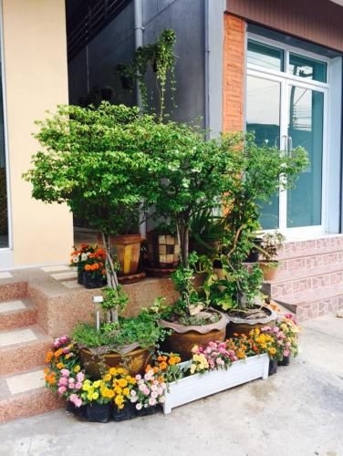 Ratchanee Place2