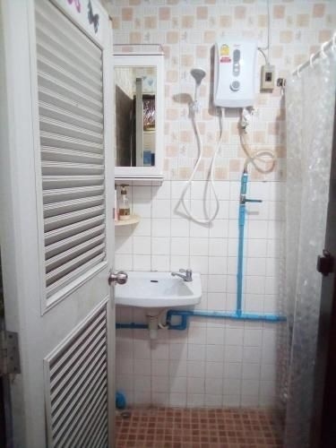 Ban Kru Ae mixed dorm2