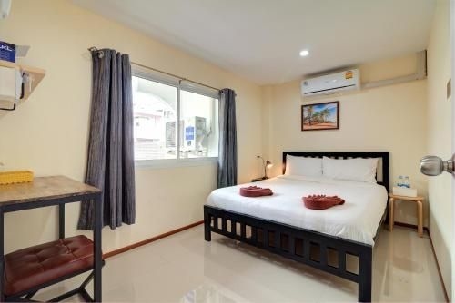 Red Pin Inn1