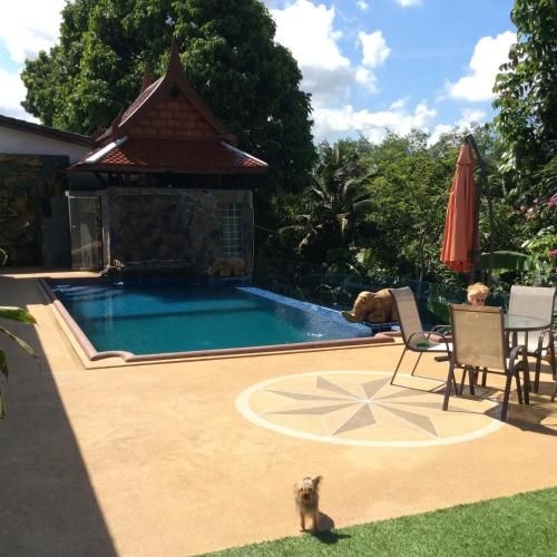 Henriks residence0