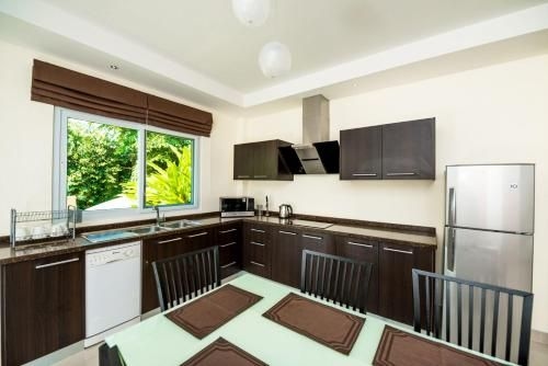 Platinum Residence Villa1