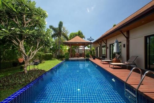 Villa Atarata by Tropiclook0