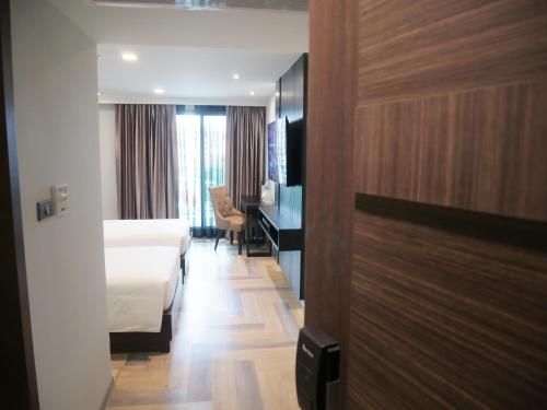 โรงแรมเฟิสต์ ไพรด์ กรุงเทพฯ (First Pride Hotel Bangkok)3