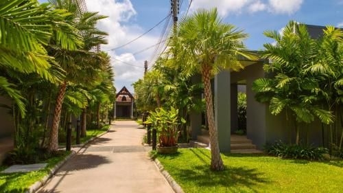 Villa Java by Tropiclook1
