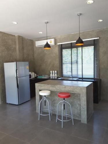 บ้านหนุนหมอนนอนสวน (Baan Nuin Morn Norn Suan)2