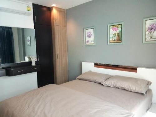 Grandblue Condo 6053