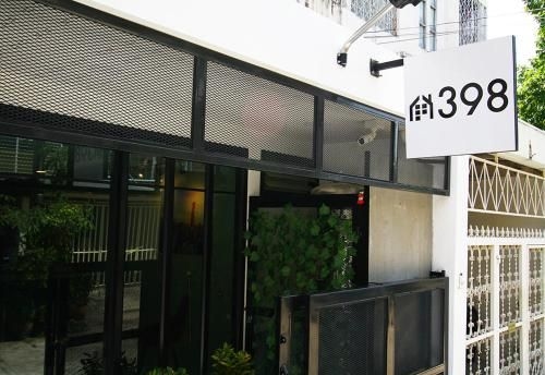398 โฮสเทล (398 HOSTEL)1
