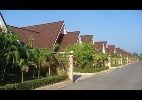 Moo Noi Resort0