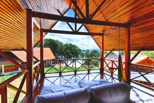 พยมาศ ไพรเวท บีช รีสอร์ท (Phayamas Private Beach Resort)0