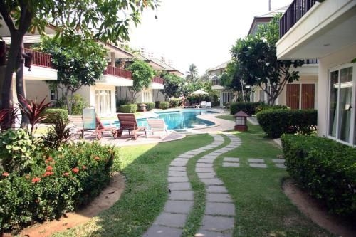 Baan Talay Samran Baan D14