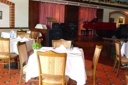 East Lake Hotel2