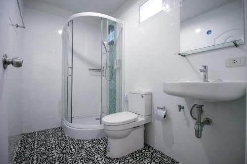 OYO 568 Art Hotel Hua Lamphong (OYO 568 Art Hotel Hua Lamphong near Hua Chiew Hospital)1