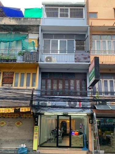 Rachawadee Hostel0