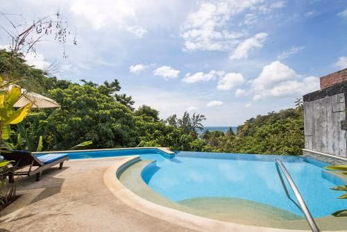 Accenta Kata beach1