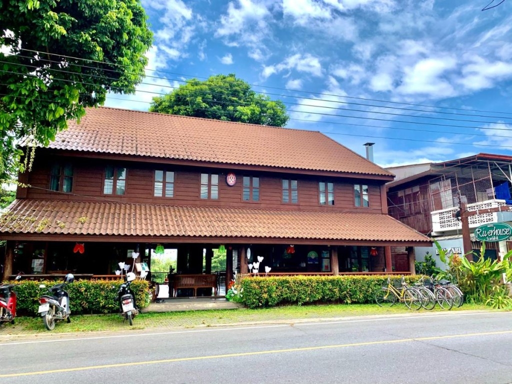 ริเวอร์เฮ้าส์โฮเท็ล (บ้านไม้) (Riverhouse Hotel (The Teak House))1