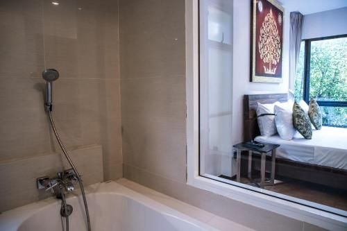 Condo Title B1082