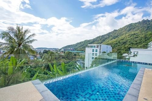 Condo Kata Ocean View G050