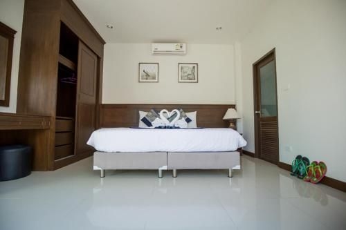 Xing Chen Pool Villa3