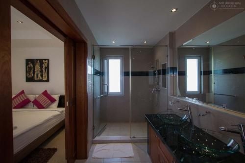 Sunrise Beach Villa1
