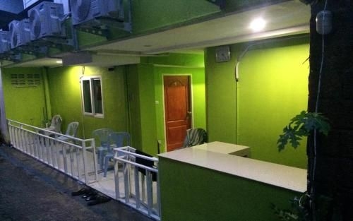 Lucky guest inn0