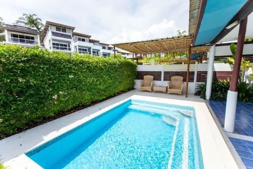 Scaperesort2