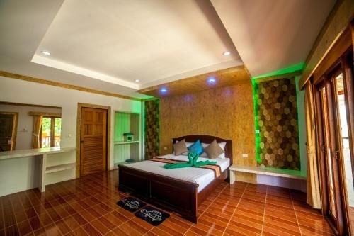 Phi Phi Nice Beach Resort2