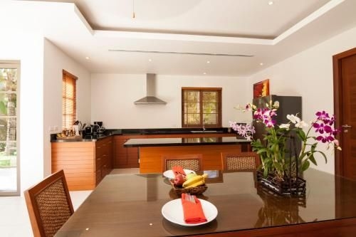 Richmond Two bedroom pool villa Bangtao beach1