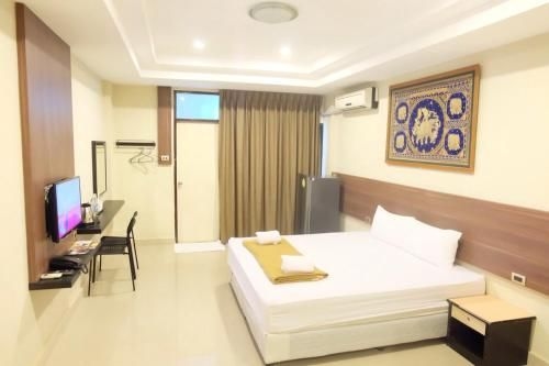HTel Resort1
