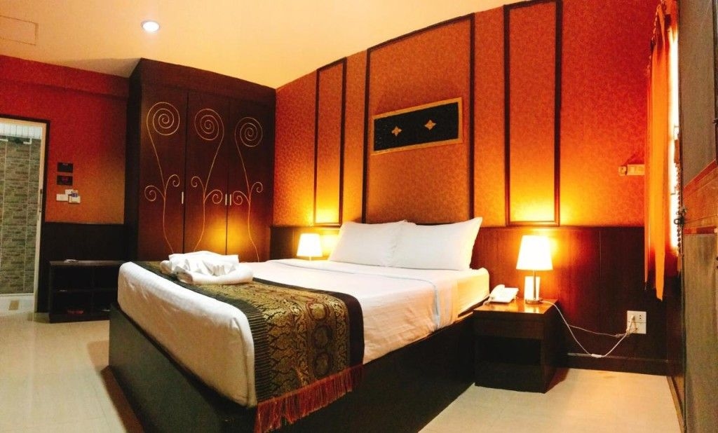 ออร์คิด รีสอร์ท (Orchid Resort)1