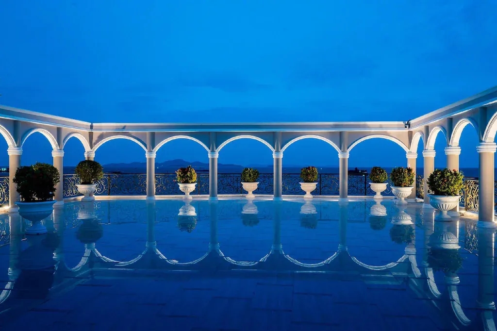 แอลเค เอมเมอรัลด์ บีช (LK Emerald Beach)1