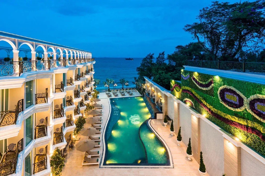 แอลเค เอมเมอรัลด์ บีช (LK Emerald Beach)0